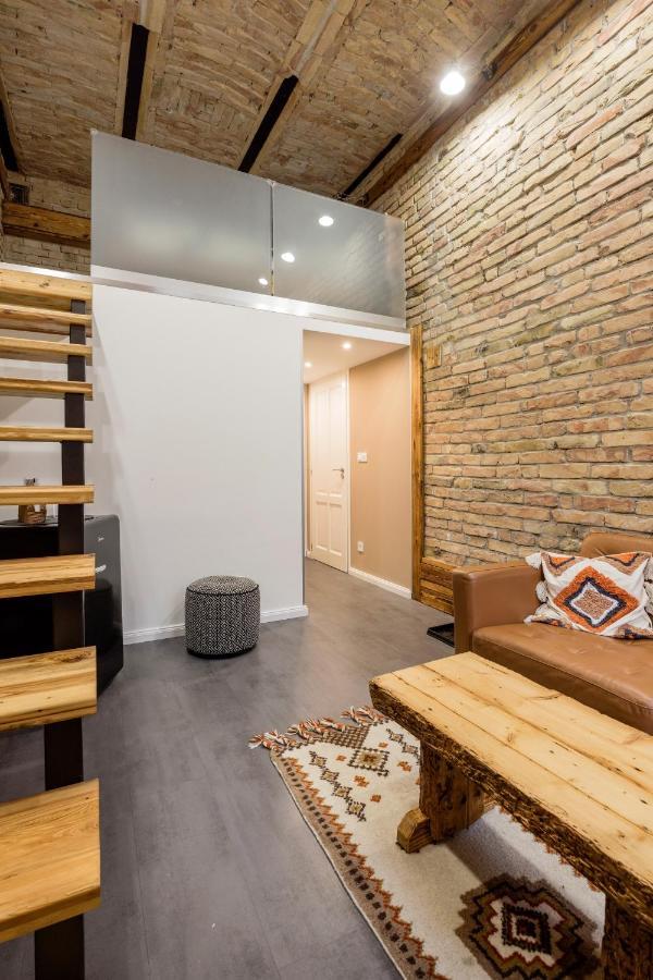 L1 Apartment *